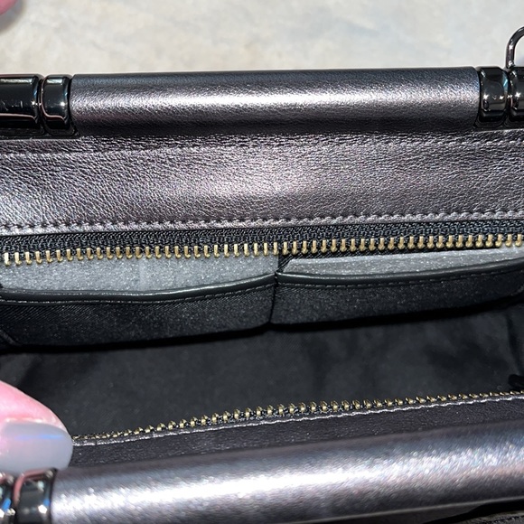 Coach Bag - Picture 7 of 8